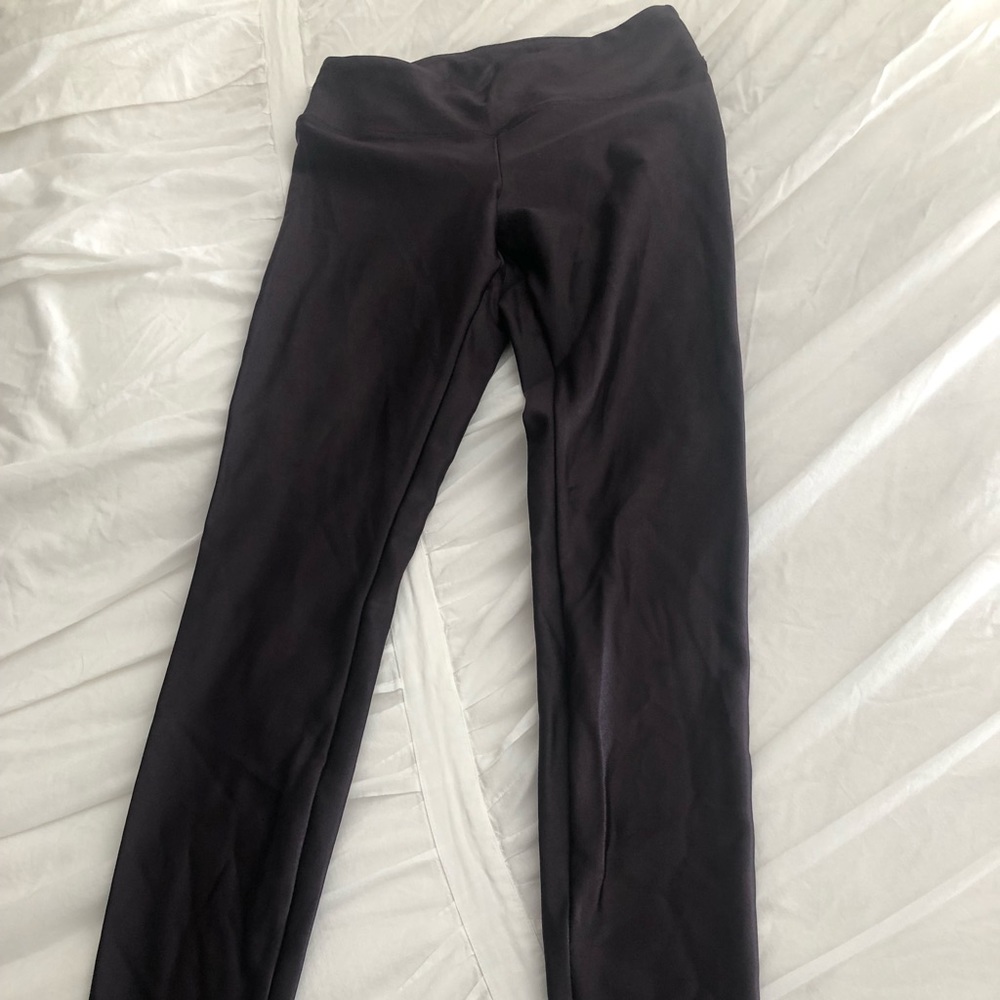 Koral plum lustrous leggings size small